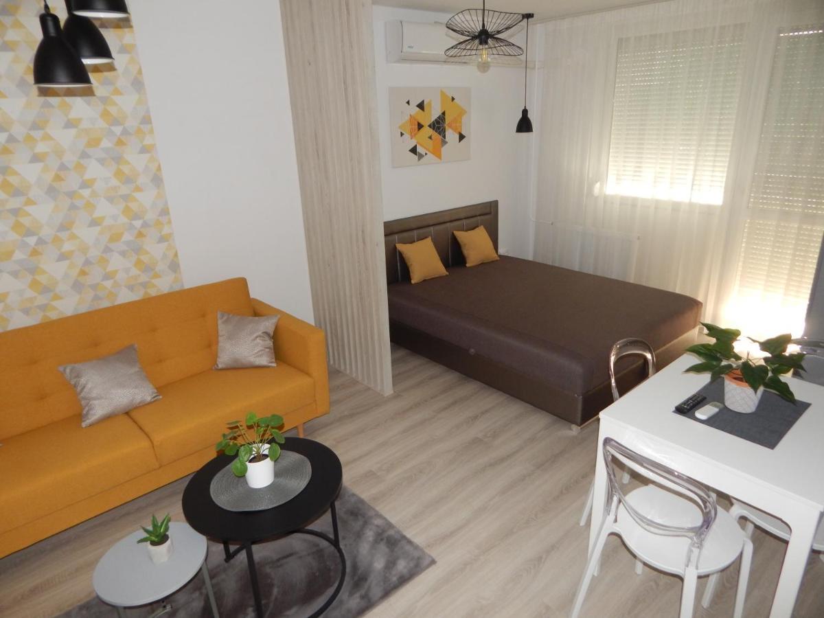 Pisztacia 2020 Apartman Kazincbarcika Zewnętrze zdjęcie