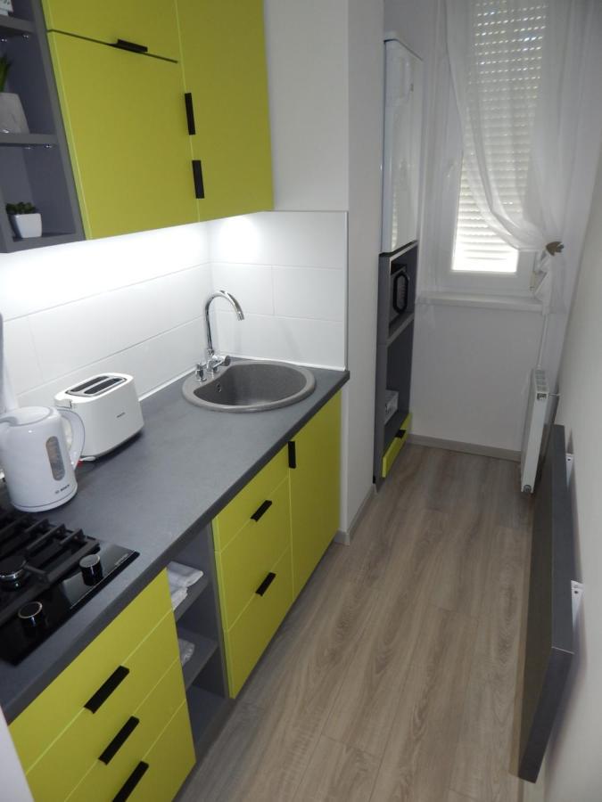 Pisztacia 2020 Apartman Kazincbarcika Zewnętrze zdjęcie