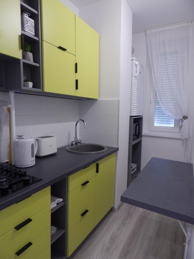 Pisztacia 2020 Apartman Kazincbarcika Zewnętrze zdjęcie