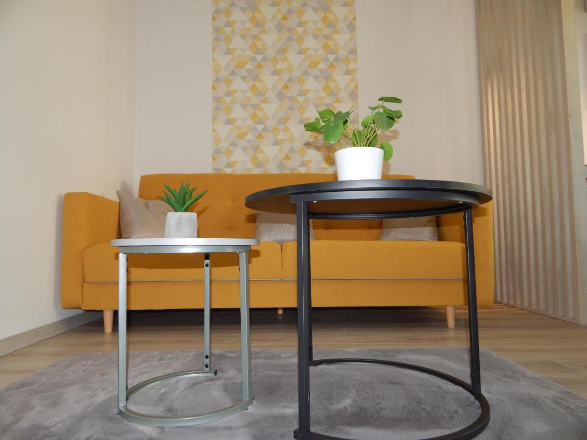 Pisztacia 2020 Apartman Kazincbarcika Zewnętrze zdjęcie